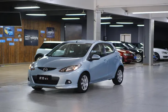 Mazda Mazda 2