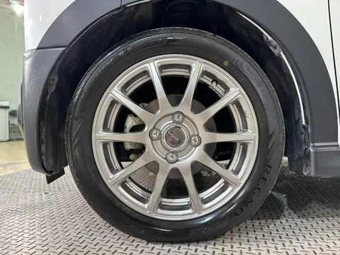 Mitsubishi eK X