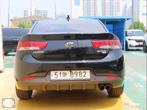 Kia Cerato (Forte)
