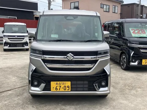 Suzuki Spacia Custom