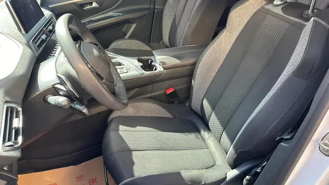 Peugeot 4008
