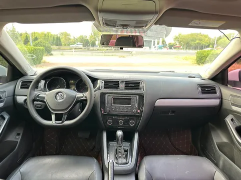 Volkswagen Sagitar