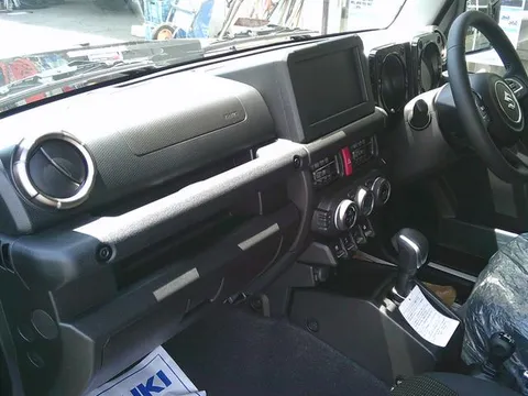 Suzuki Jimny Sierra