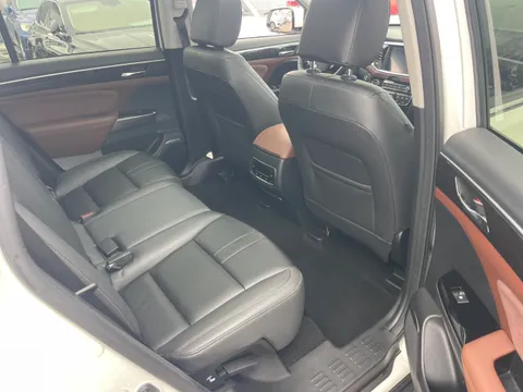 Gac GS8