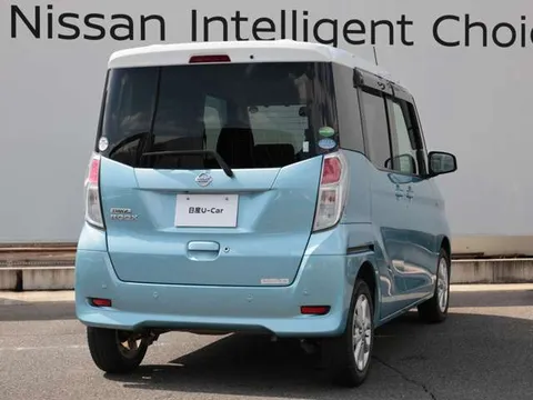 Nissan Dayz Roox