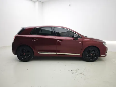 DS 4S