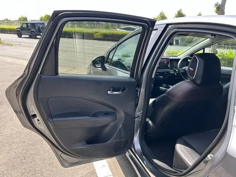 Nissan Note Aura