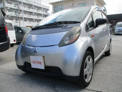Mitsubishi I