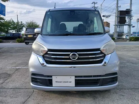 Nissan Dayz Roox