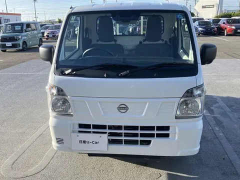 Nissan Clipper Truck