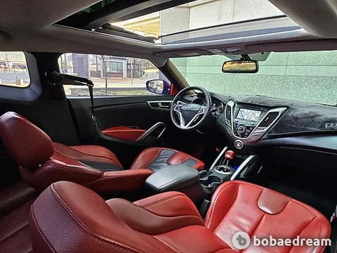 Hyundai Veloster