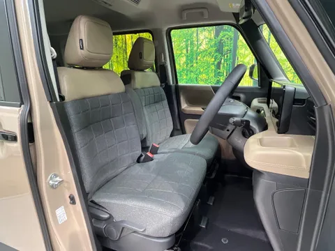 Mitsubishi Delica Mini