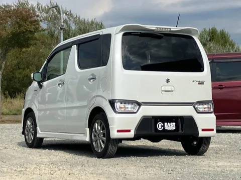 Suzuki Wagon R Stingray