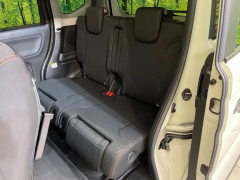 Suzuki Spacia Gear