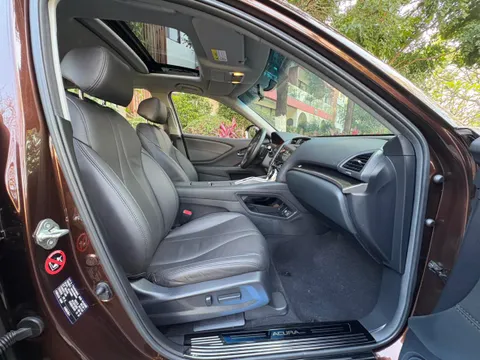 Acura CDX