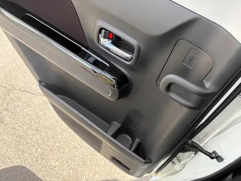 Suzuki Wagon R Stingray