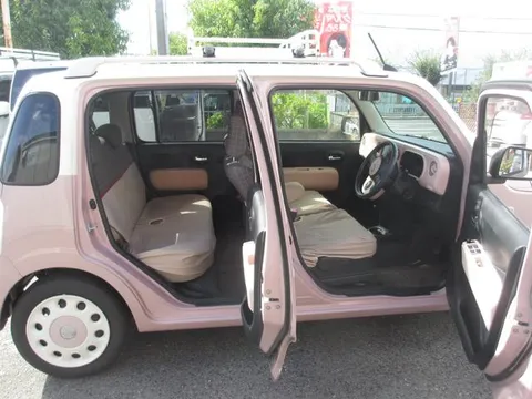 Daihatsu Mira Cocoa