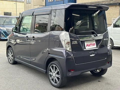 Mitsubishi eK Space Custom