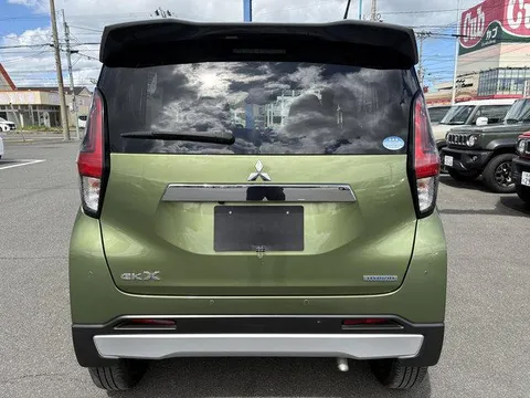 Mitsubishi eK X