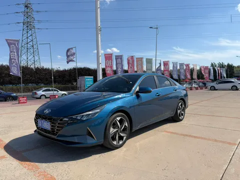 Hyundai Elantra (Avante)