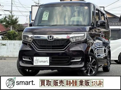 Honda N-BOX Custom