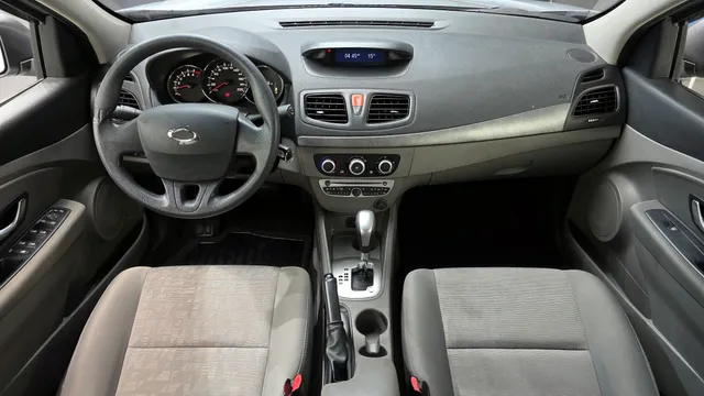 Renault SM3
