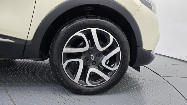 Renault QM3