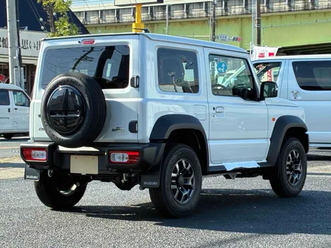 Suzuki Jimny Sierra