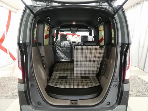 Honda N-BOX Joy
