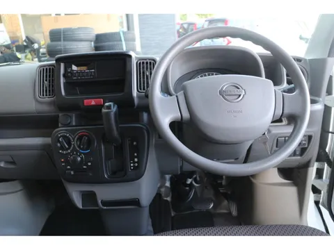 Nissan Clipper