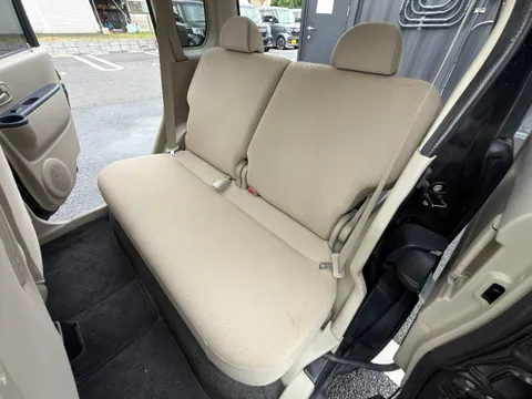 Nissan Otti