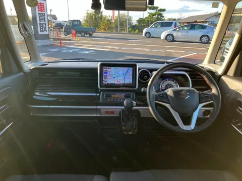 Suzuki Spacia Custom