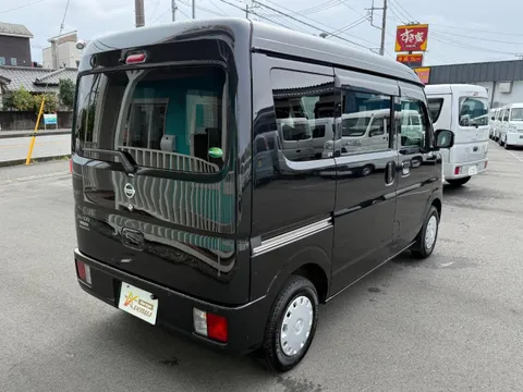 Nissan Clipper