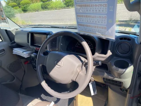 Nissan Clipper