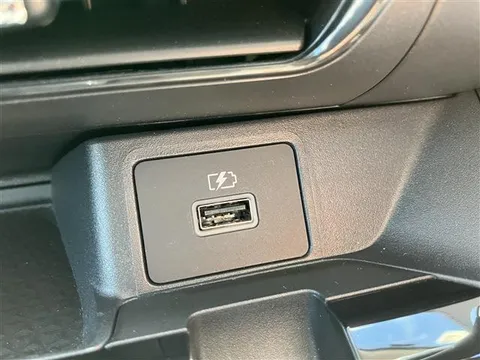Mitsubishi eK X