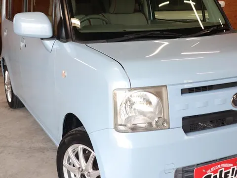 Toyota Pixis Space