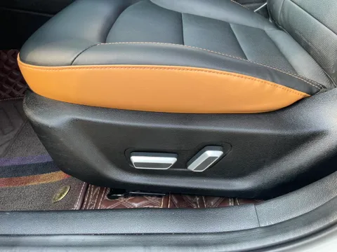 Geely Emgrand GL
