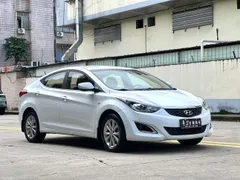 Hyundai Elantra (Avante)