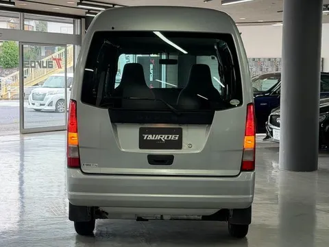 Subaru Sambar Van