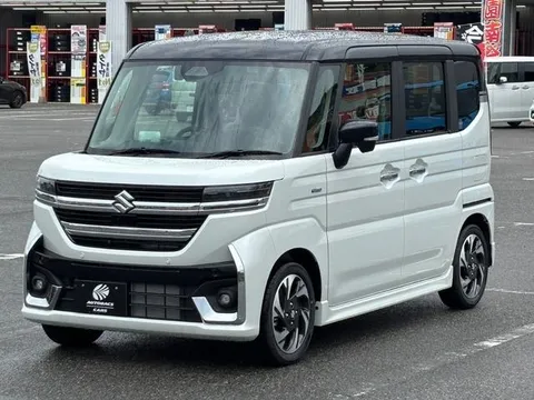 Suzuki Spacia Custom