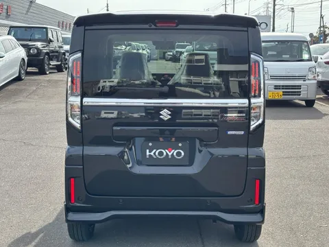 Suzuki Spacia Custom