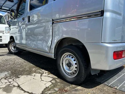 Daihatsu Hijet Cargo