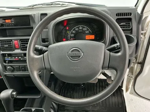 Nissan Clipper Truck