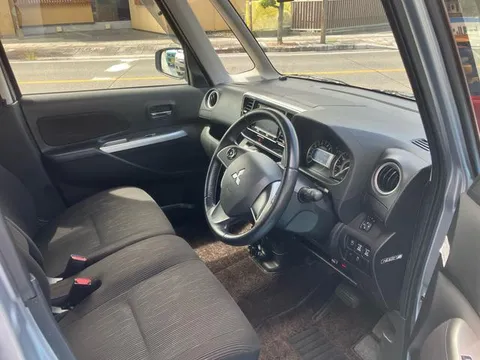 Mitsubishi eK Space Custom