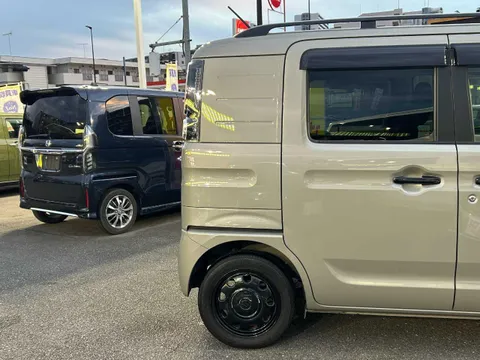 Suzuki Spacia Base