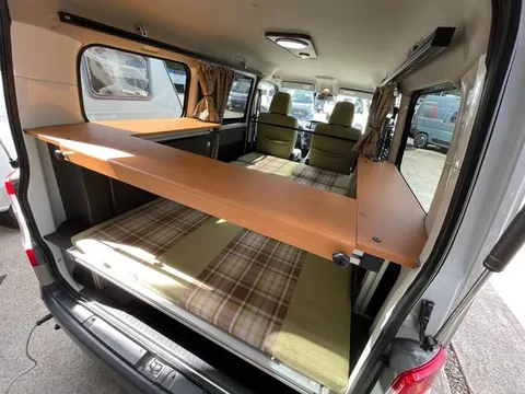 Toyota TownAce Van