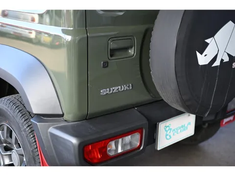Suzuki Jimny Sierra