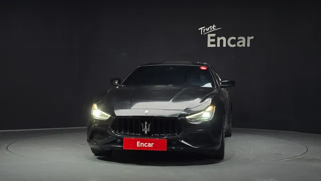 Maserati Ghibli
