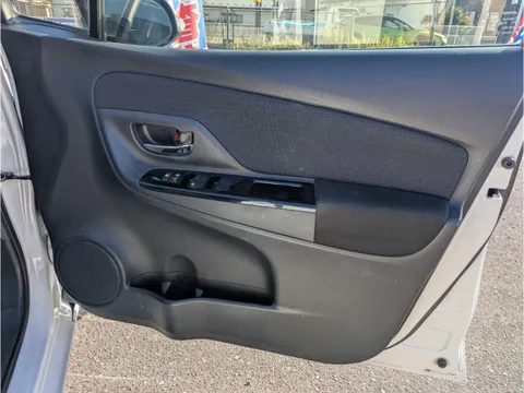 Toyota Yaris (Vitz)