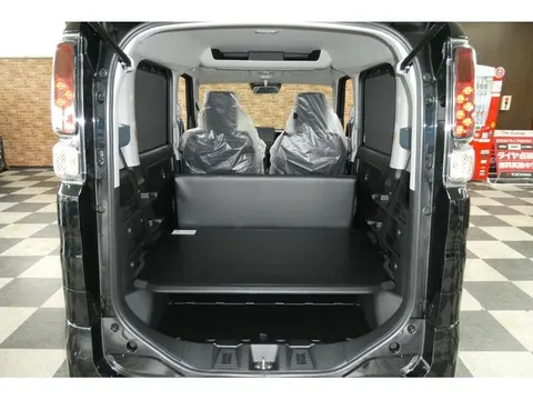 Suzuki Spacia Base